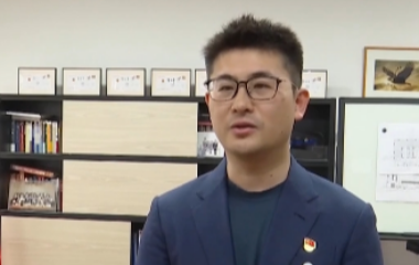 江蘇衛(wèi)視 | 蔣承志：牢記總書(shū)記囑托 堅(jiān)守主業(yè)、做強(qiáng)實(shí)業(yè)