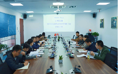 共探校企合作|宜賓工業(yè)職業(yè)技術(shù)學(xué)院領(lǐng)導(dǎo)一行到訪宜賓智能產(chǎn)業(yè)園